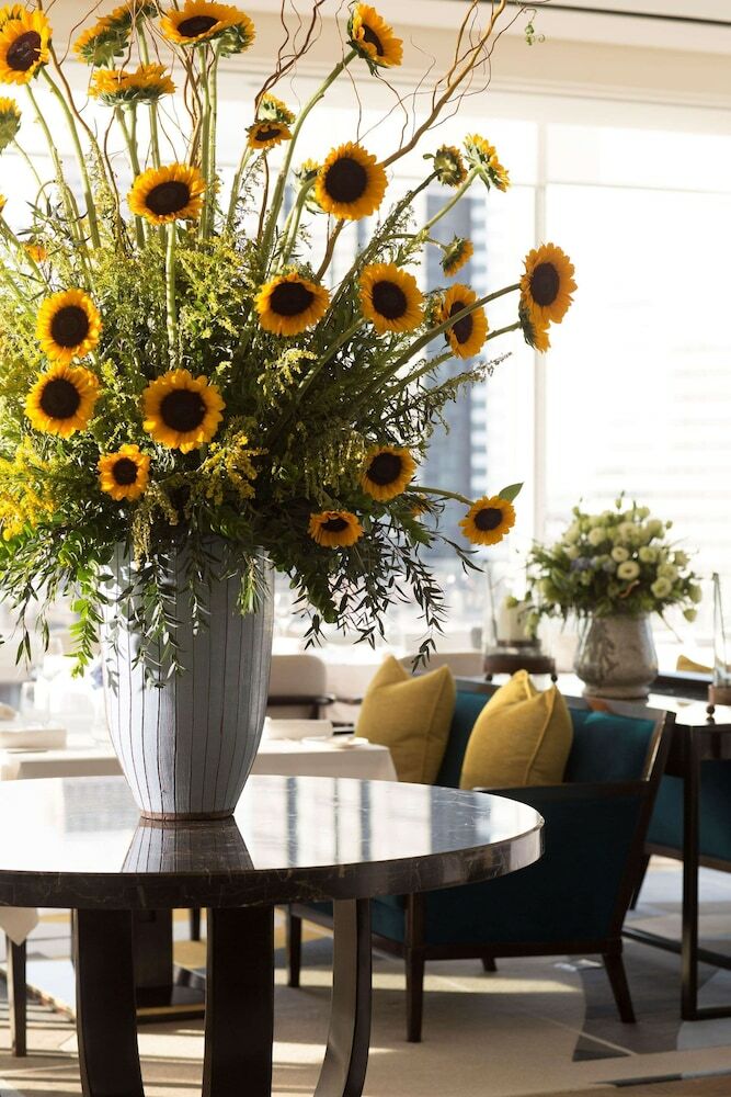Hotel Raffles Makati
