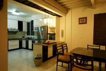 Hotel Sunny House