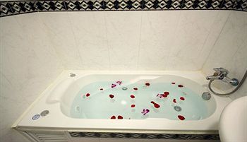 Shin Shih Hotel