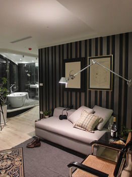 Hotel Mei Stay