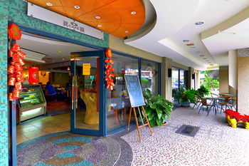 Apollo Hotel