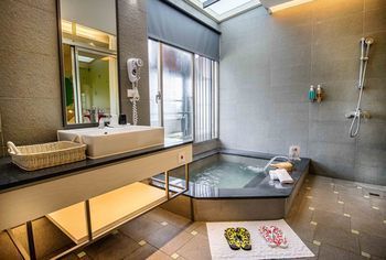 No.9 Hotel