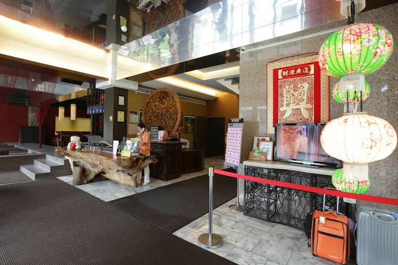 Resort One Hotel