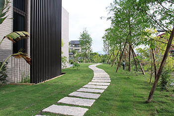 Hotel Village B&B
