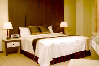 Waugh Den Hotel