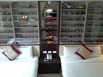 Warner Leisure Hotel
