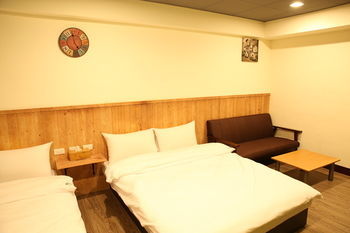 Ximen Wow Hostel