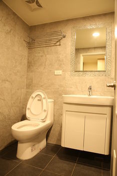 Ximen Wow Hostel