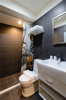 U Hotel