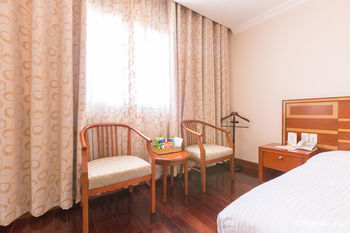 First Hotel Ho Chi Minh
