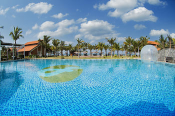 Hotel Famiana Beach Resort & Spa