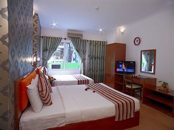 Pha Le Hotel
