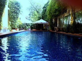 Hotel Manor House