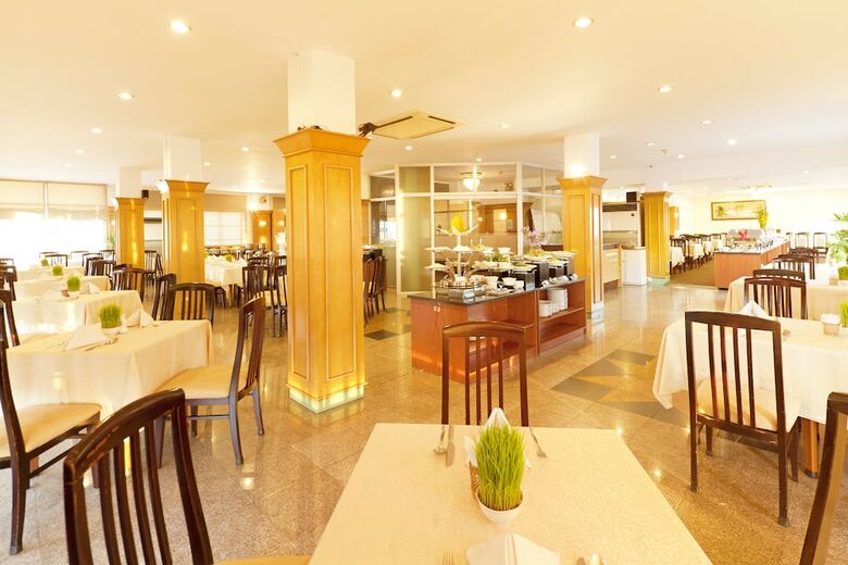 Liberty Hotel Saigon Parkview