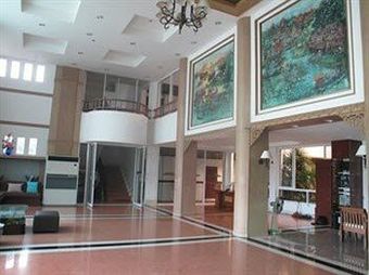 At Ayutthaya Hotel