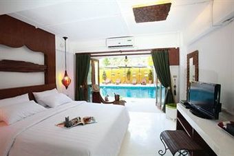 Riad Hua Hin Hotel