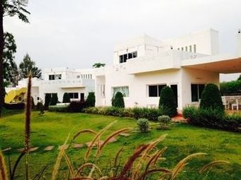 Hotel Aurora Resort