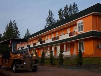 Hotel Aurora Resort