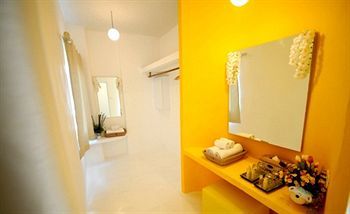 Hotel Aurora Resort