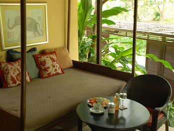 Apartamento Ndol Streamside Thai Villas