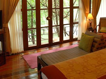 Apartamento Ndol Streamside Thai Villas