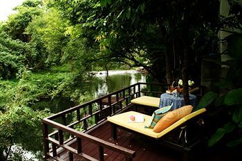Apartamento Ndol Streamside Thai Villas