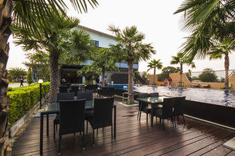 Ray Hotel