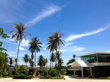 Apartamento Suwan Driving Range And Resort