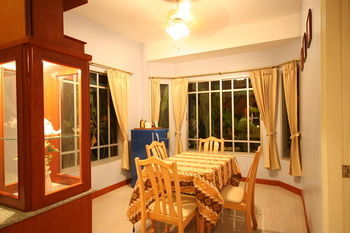 Hotel Budsaba Resort & Spa