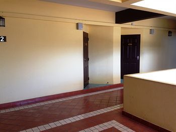 Hotel Yanadin Serviced Apartment