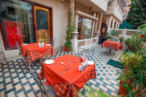 Hotel Nahargarh Haveli