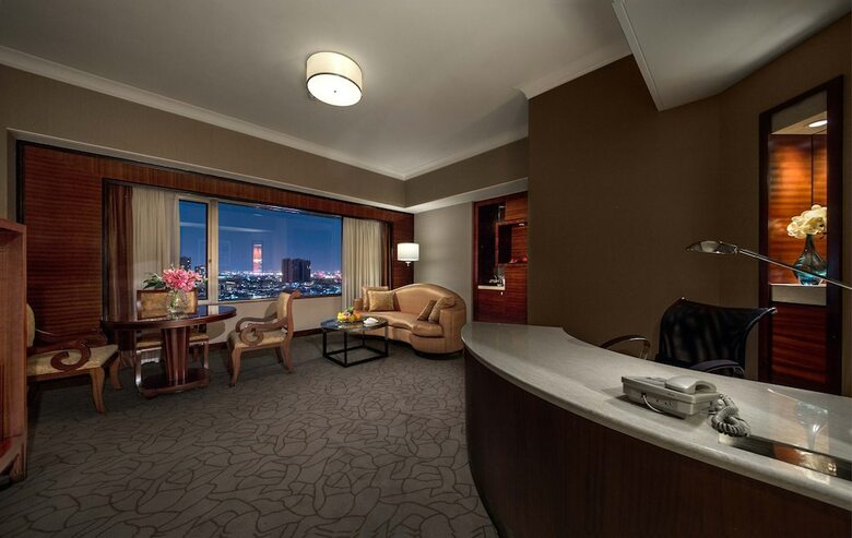 Hotel Holiday Inn Zhongshan Downtown