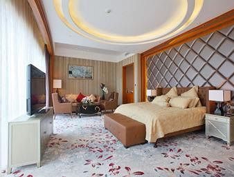 Yangjiang Sunrise Hotel