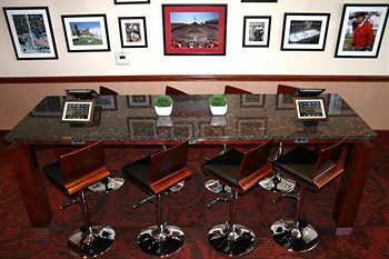 Hotel Comfort Suites Central
