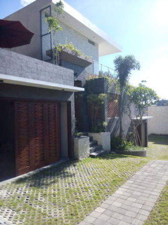 Royal Kriyamaha Villa