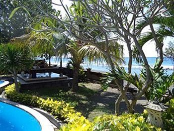Hotel Deddys Beach Bungalows