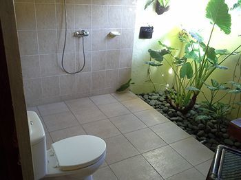 Rama Shinta Hotel