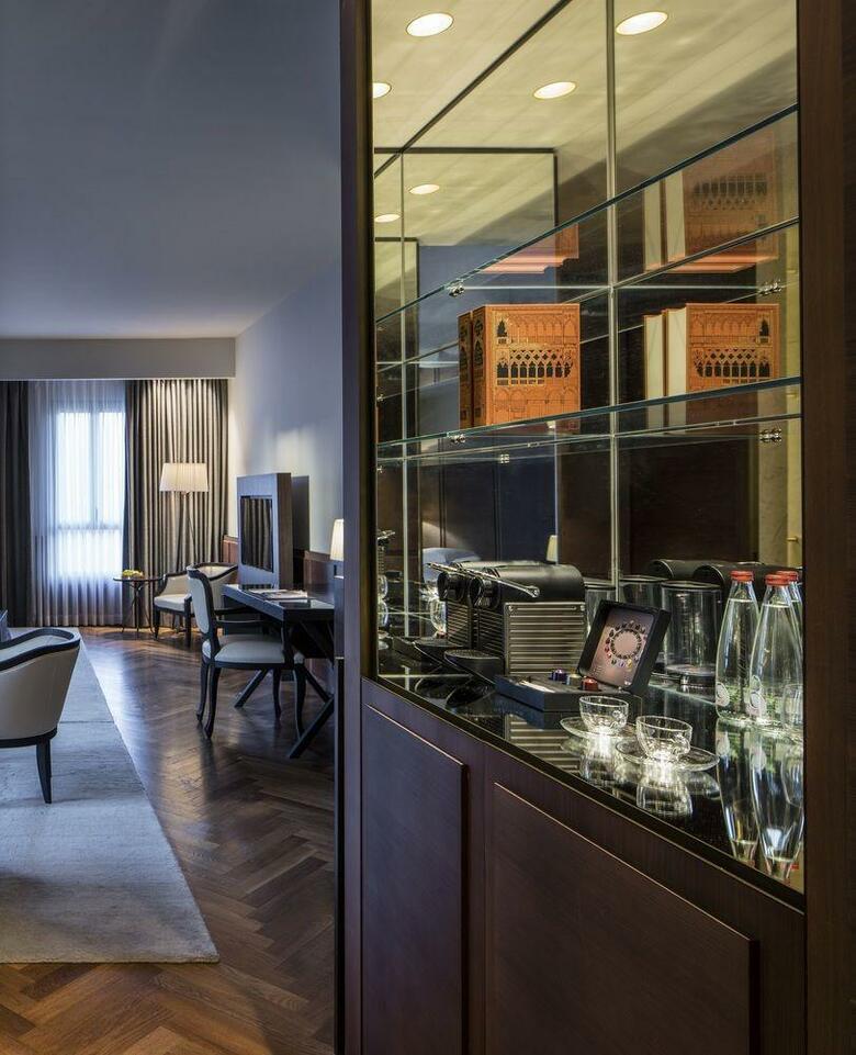 The David Citadel Hotel