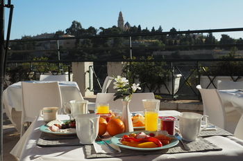 Mount Zion Hotel