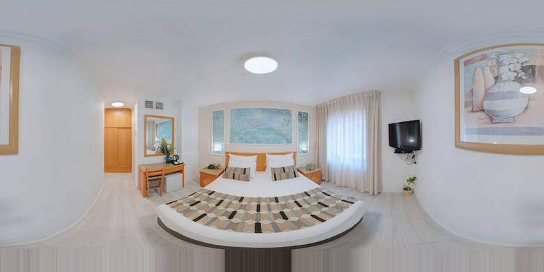 Hotel Armon Hayarkon