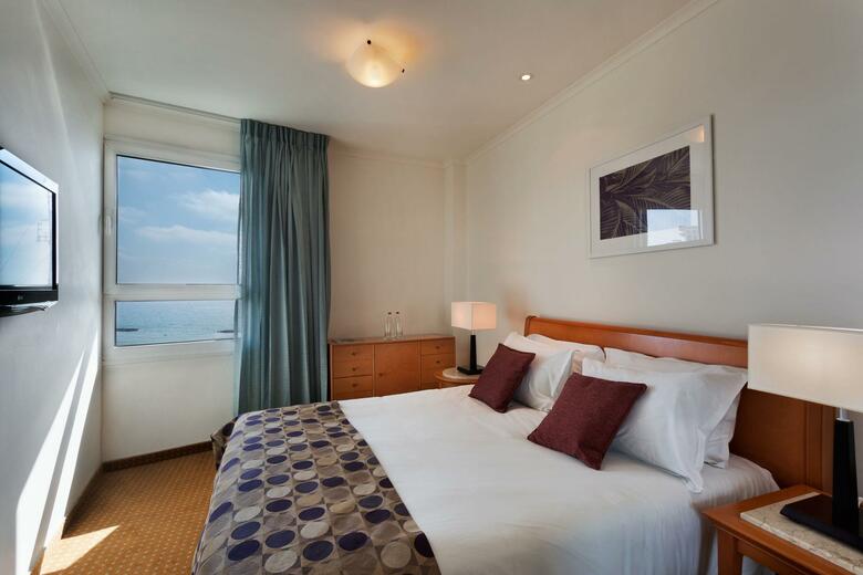Hotel Isrotel Tower