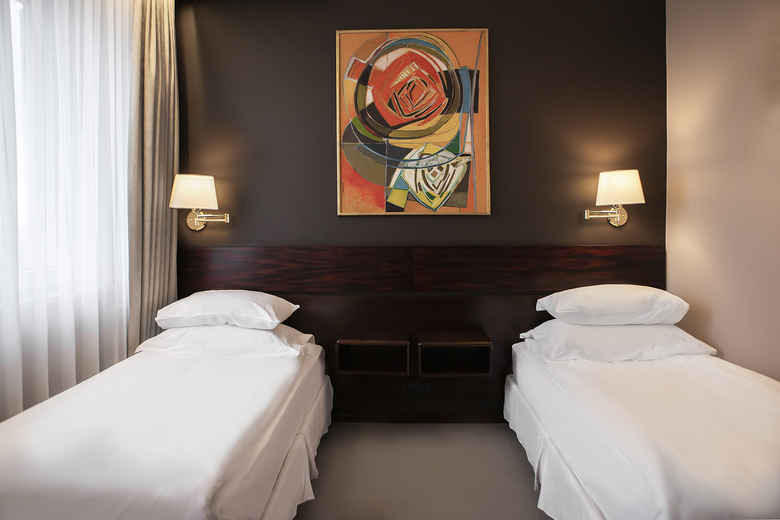 Hotel Holt