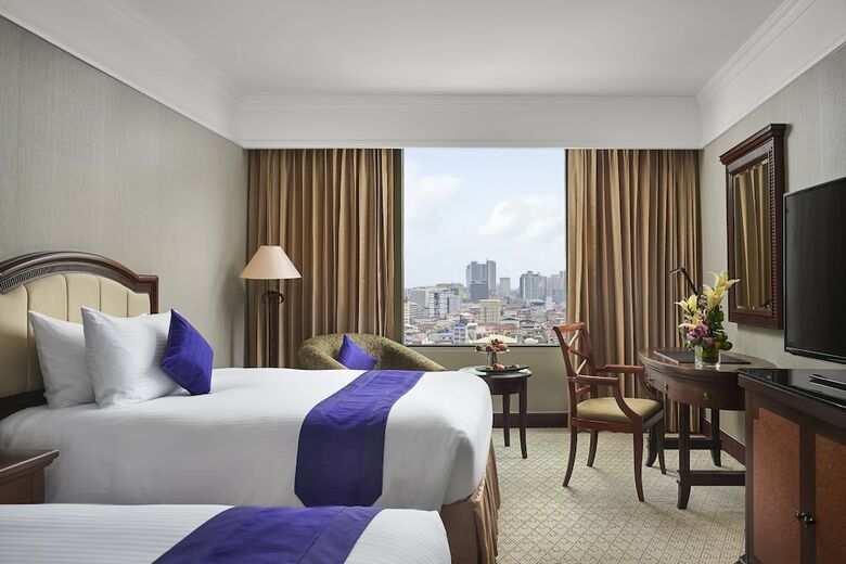Hotel Intercontinental Phnom Penh