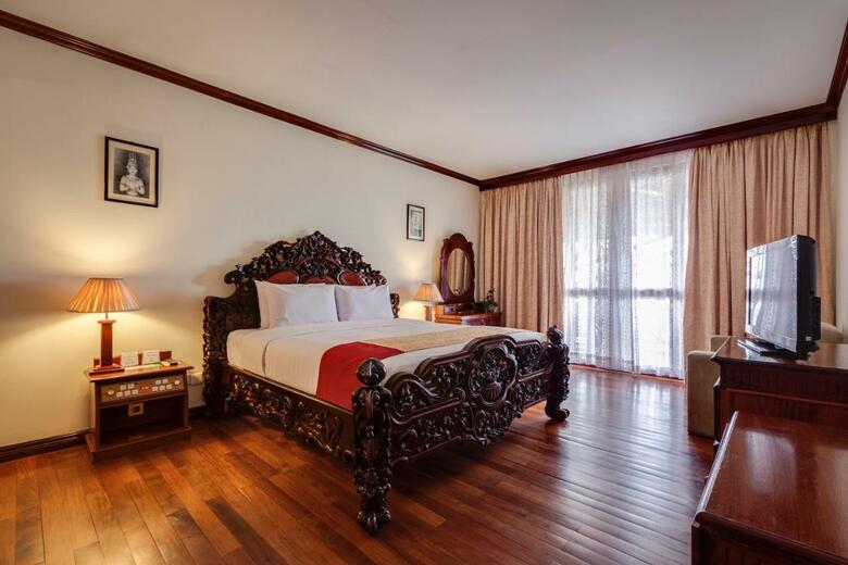 Angkor Paradise Hotel