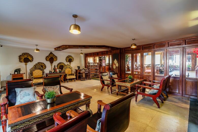 Empress Angkor Hotel