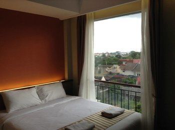 Loji Hotel