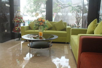 Loji Hotel