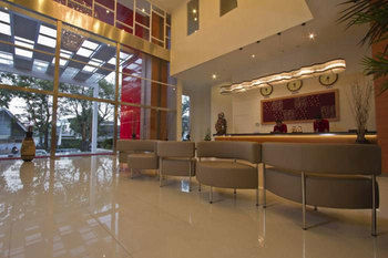Lampion Hotel Solo