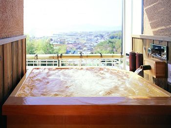Yuzanso Ryokan