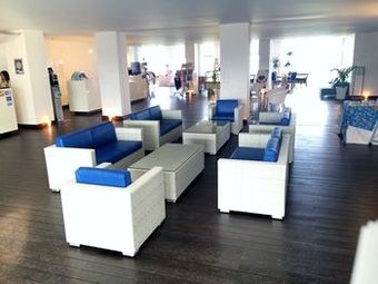 Kumejima Eef Beach Hotel